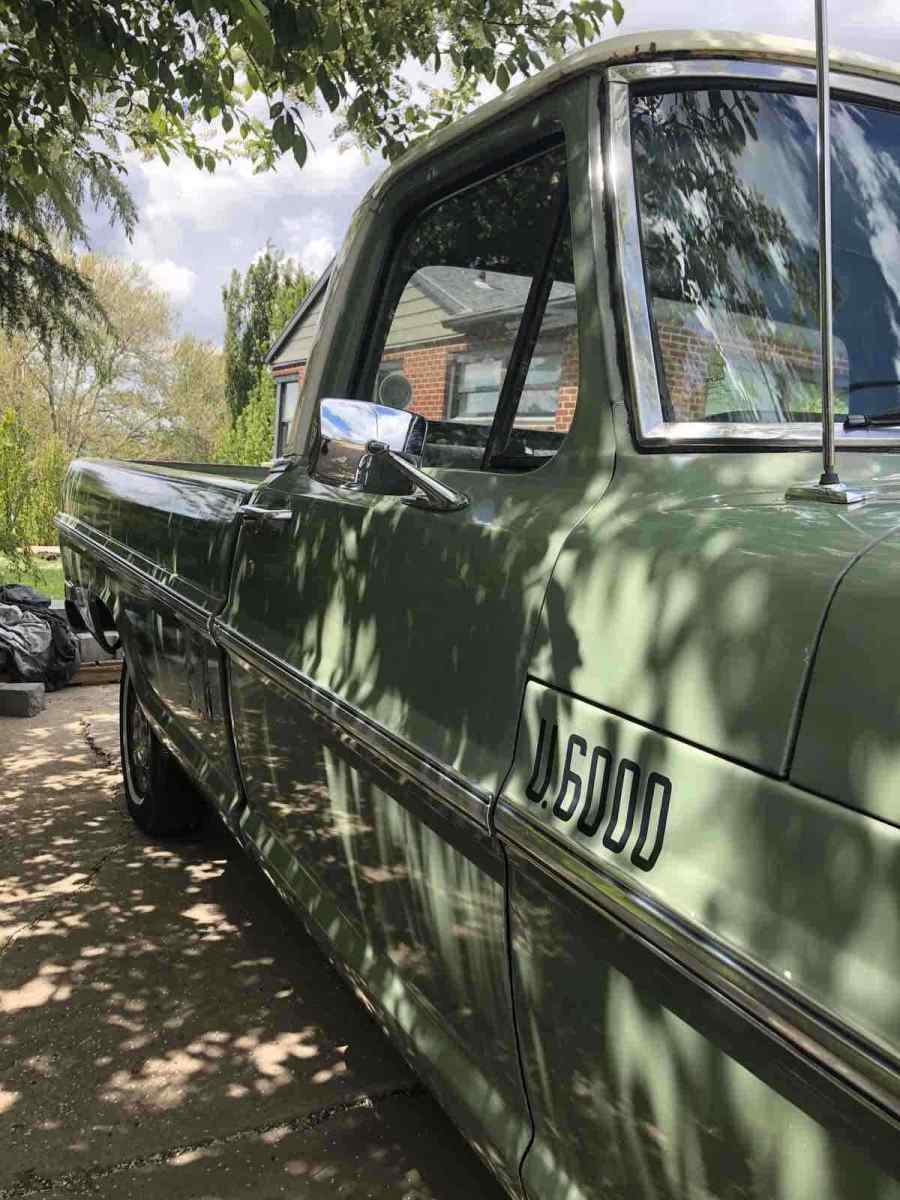 1968 Green Ford F-100 Standard Cab Pickup