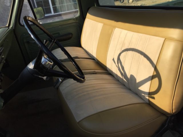 1968 Green Ford F-100 Standard Cab Pickup