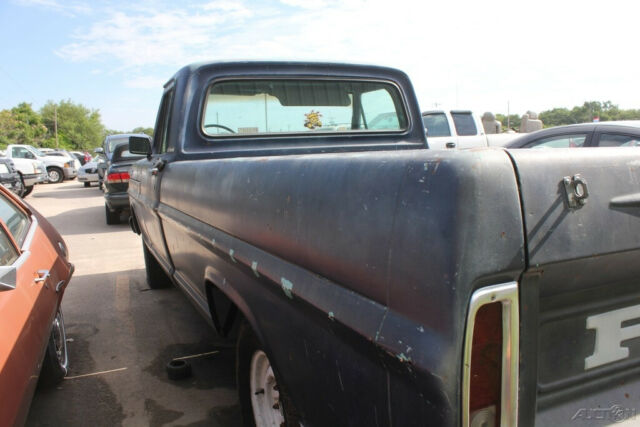 1968 Blue Ford F-100