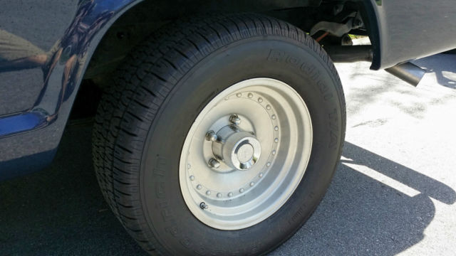 1968 Deep Blue Ford F-100