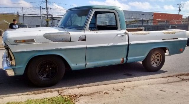 1968 Ford F-100 shortbed
