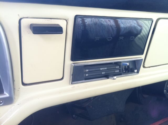 1968 Yellow Ford F-250 U/K