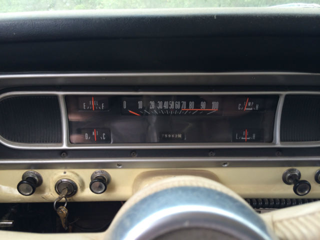 1968 Yellow Ford F-250 U/K