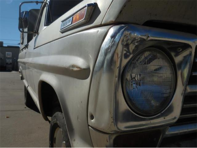 1968 Beige Ford F-100 Pickup