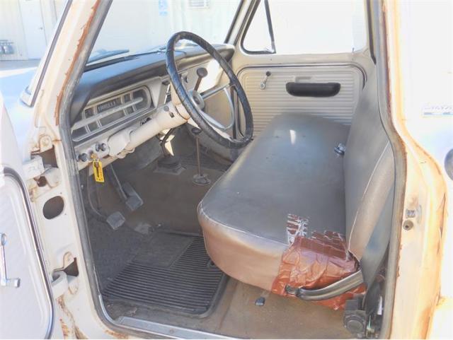 1968 Beige Ford F-100 Pickup