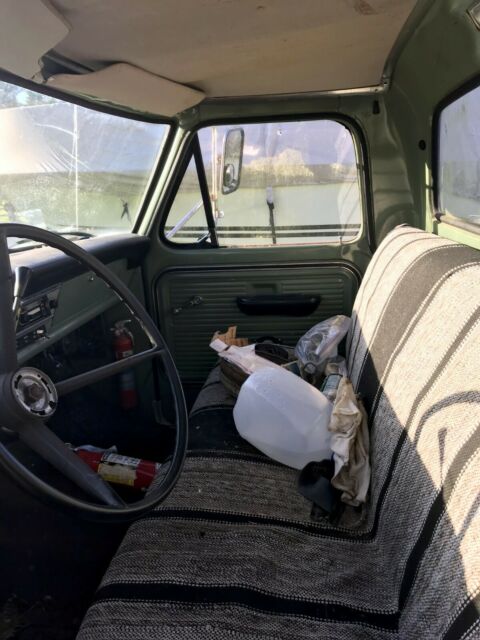 1968 Green Ford F-100 Standard Cab Pickup