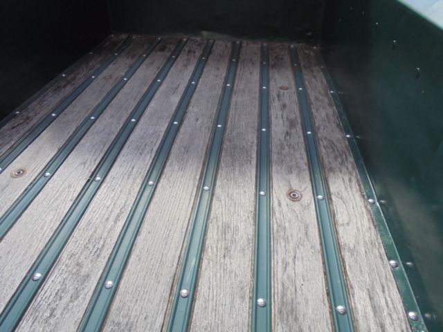 1968 green Ford F-100