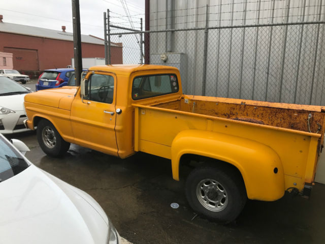 1968 Ford G (Yellow) Ford F-250 Crew Cab Pickup