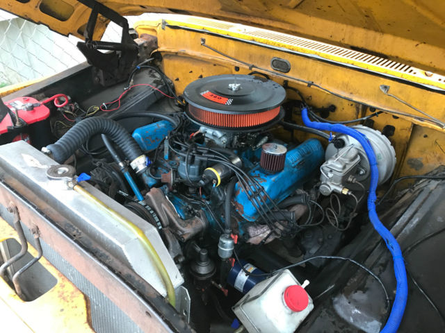 1968 Ford G (Yellow) Ford F-250 Crew Cab Pickup
