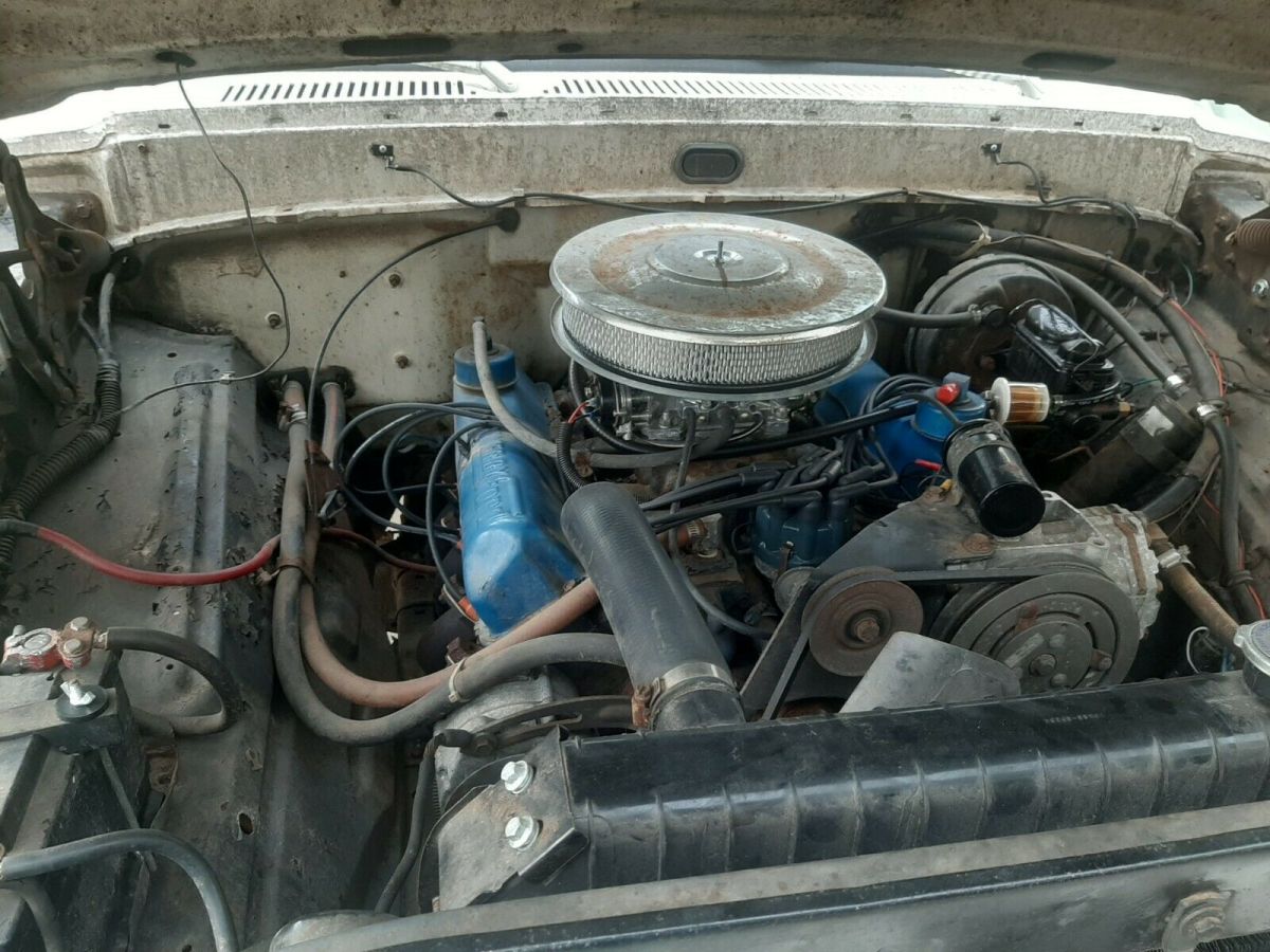 1968 White Ford F-250 Standard Cab Pickup