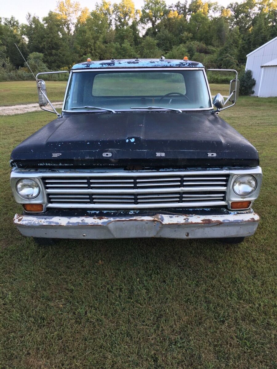 1968 Black Ford F350