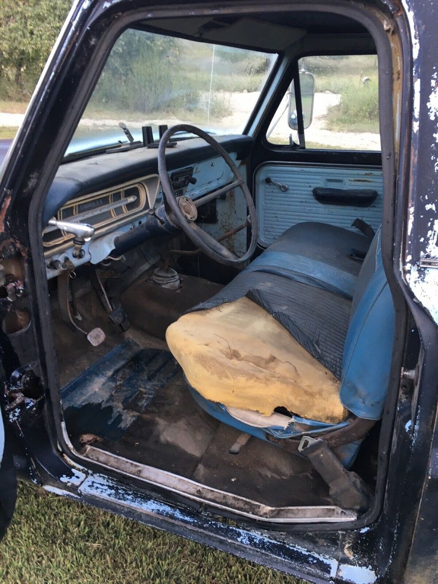 1968 Black Ford F350