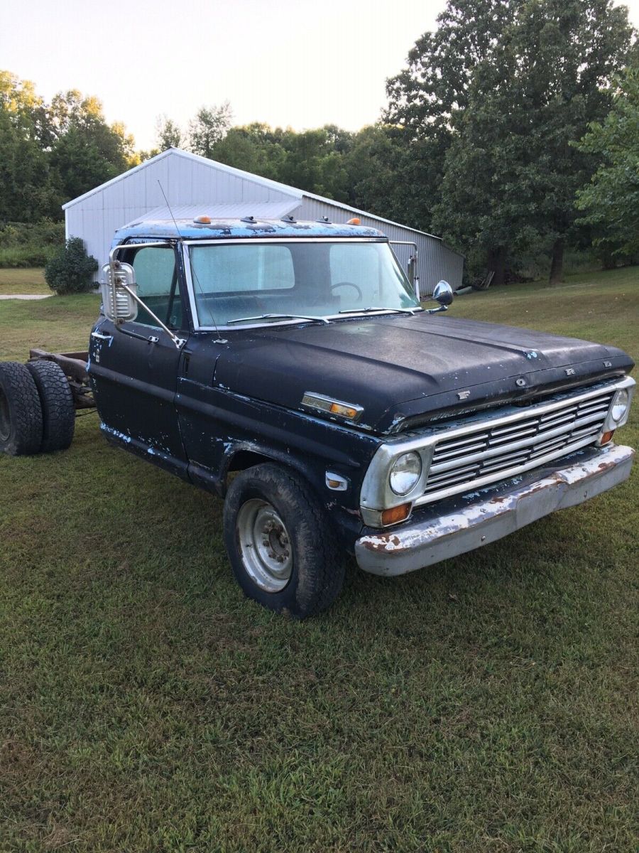 1968 Black Ford F350