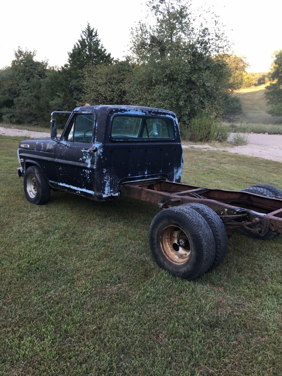 1968 Black Ford F350