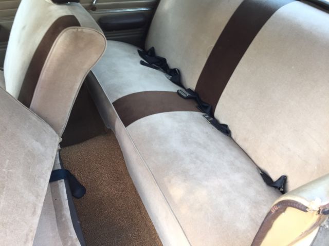 1968 Gold Ford Galaxie Fastback