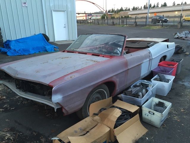 19680000 Red Ford Galaxie Converitble-2 door