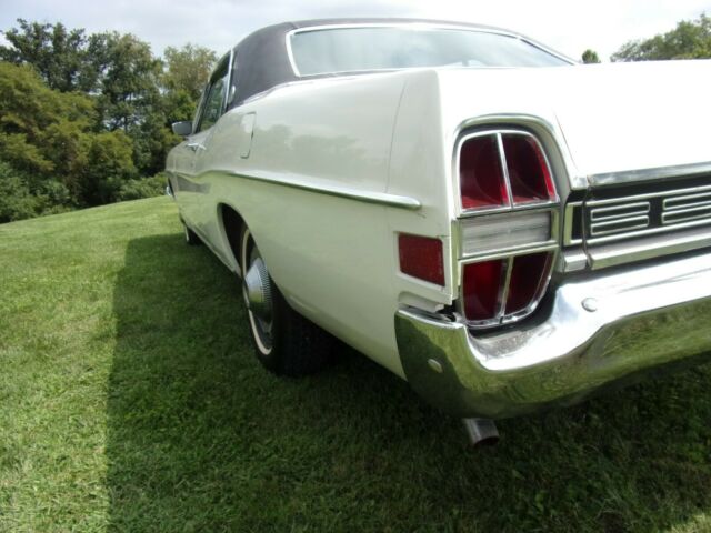 1968 White Ford Galaxie Coupe