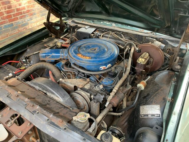 1968 Green Ford LTD Sedan