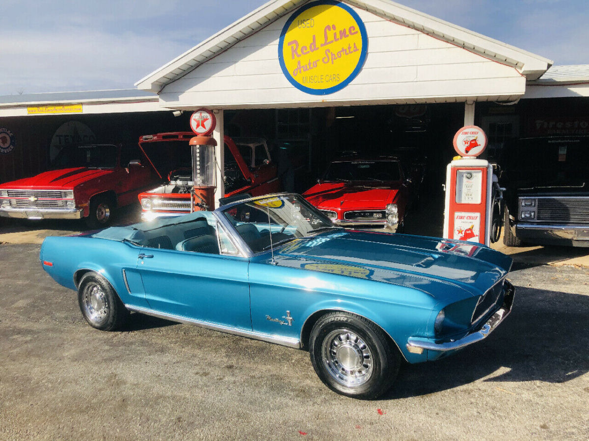 1968 Blue Ford Mustang --