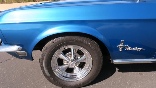 1968 Blue Ford Mustang --