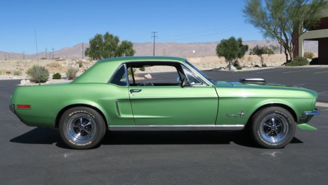 1968 Green Ford Mustang --
