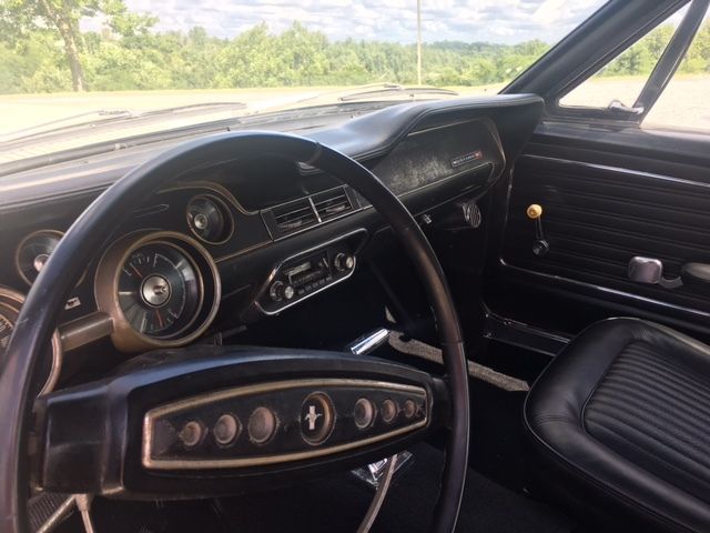 1968 Off white Ford Mustang Convertible