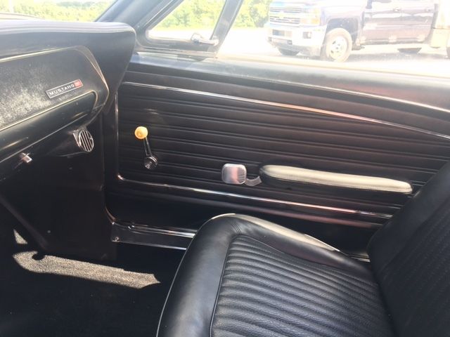 1968 Off white Ford Mustang Convertible