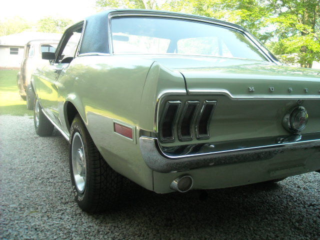 1968 LIGHT GREEN Ford Mustang Convertible