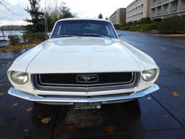 1968 White Ford Mustang Fastback