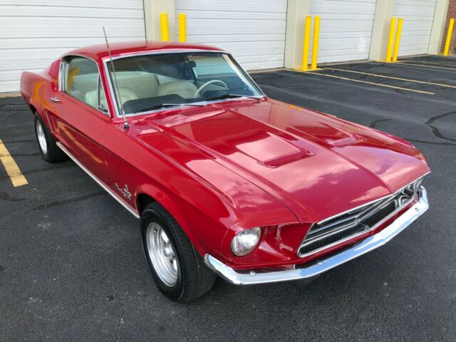 1968 Red Ford Mustang