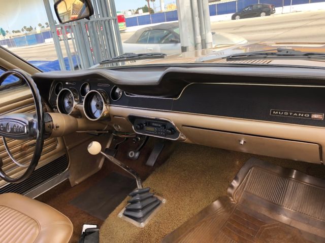 1968 Gold Ford Mustang