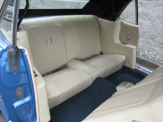 1968 Acapulco blue Ford Mustang