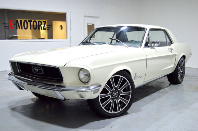 1968 White Ford Mustang Coupe