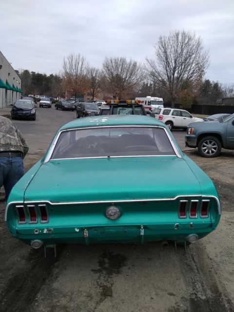 1968 Green Ford Mustang