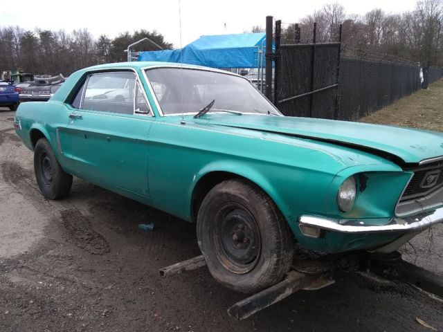 1968 Green Ford Mustang