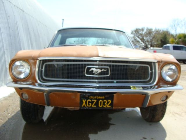 1968 Gold Ford Mustang Coupe