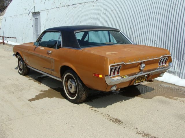 1968 Gold Ford Mustang Coupe