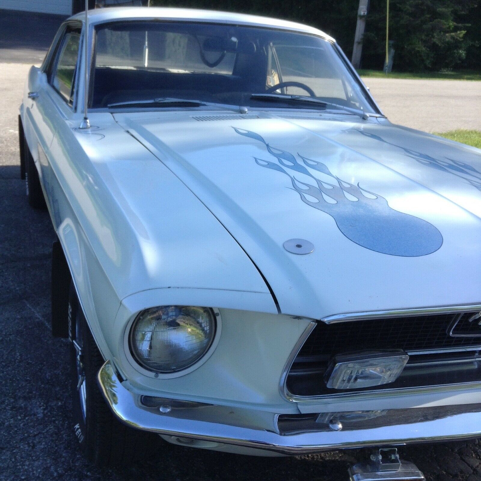 1968 White Ford Mustang Coupe