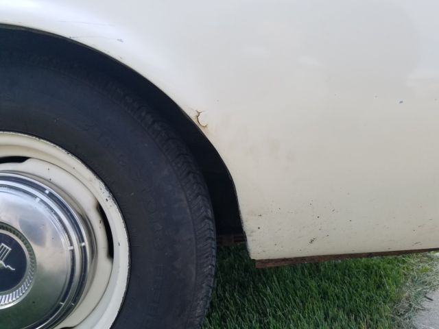 1968 White Ford Mustang Coupe