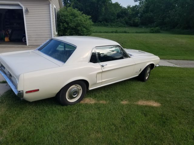1968 White Ford Mustang Coupe
