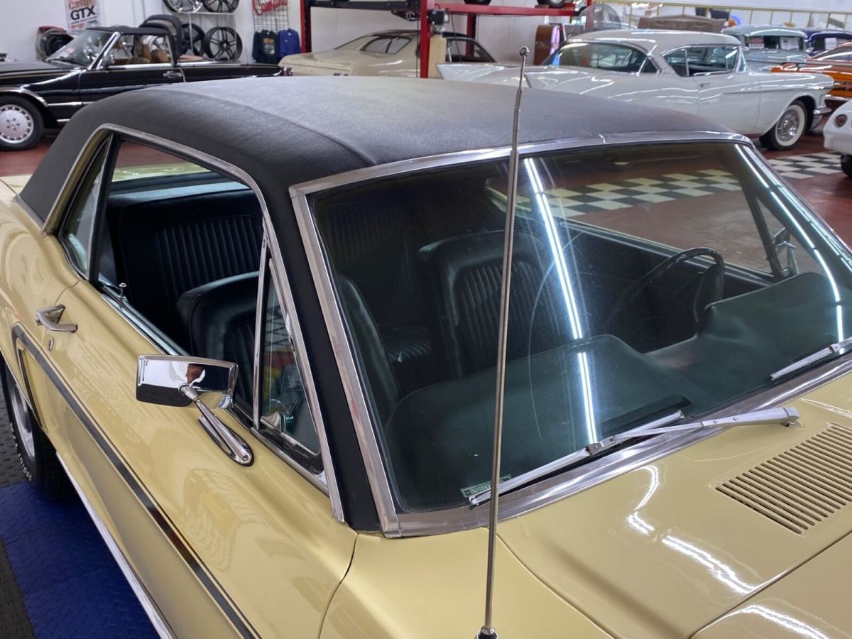 1968 Yellow Ford Mustang Coupe