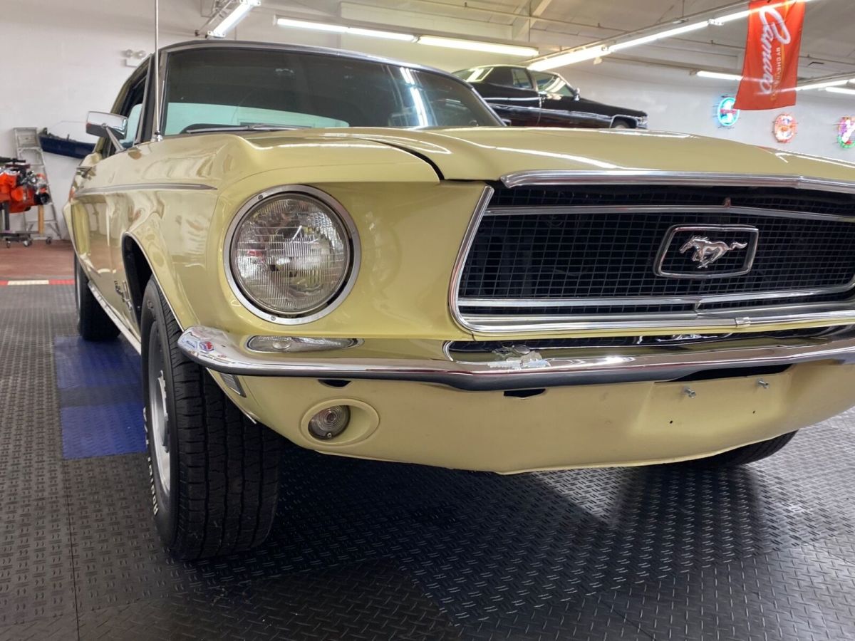 1968 Yellow Ford Mustang Coupe