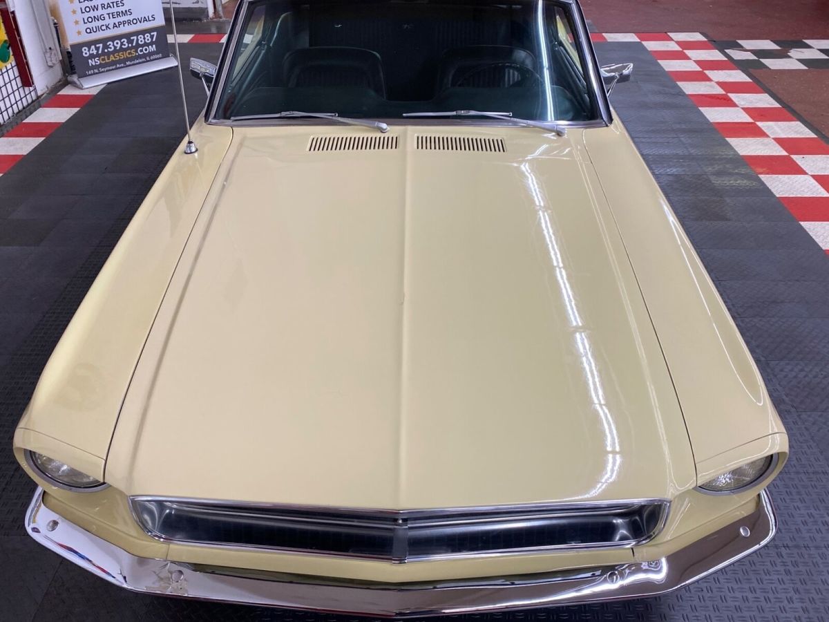 1968 Yellow Ford Mustang Coupe