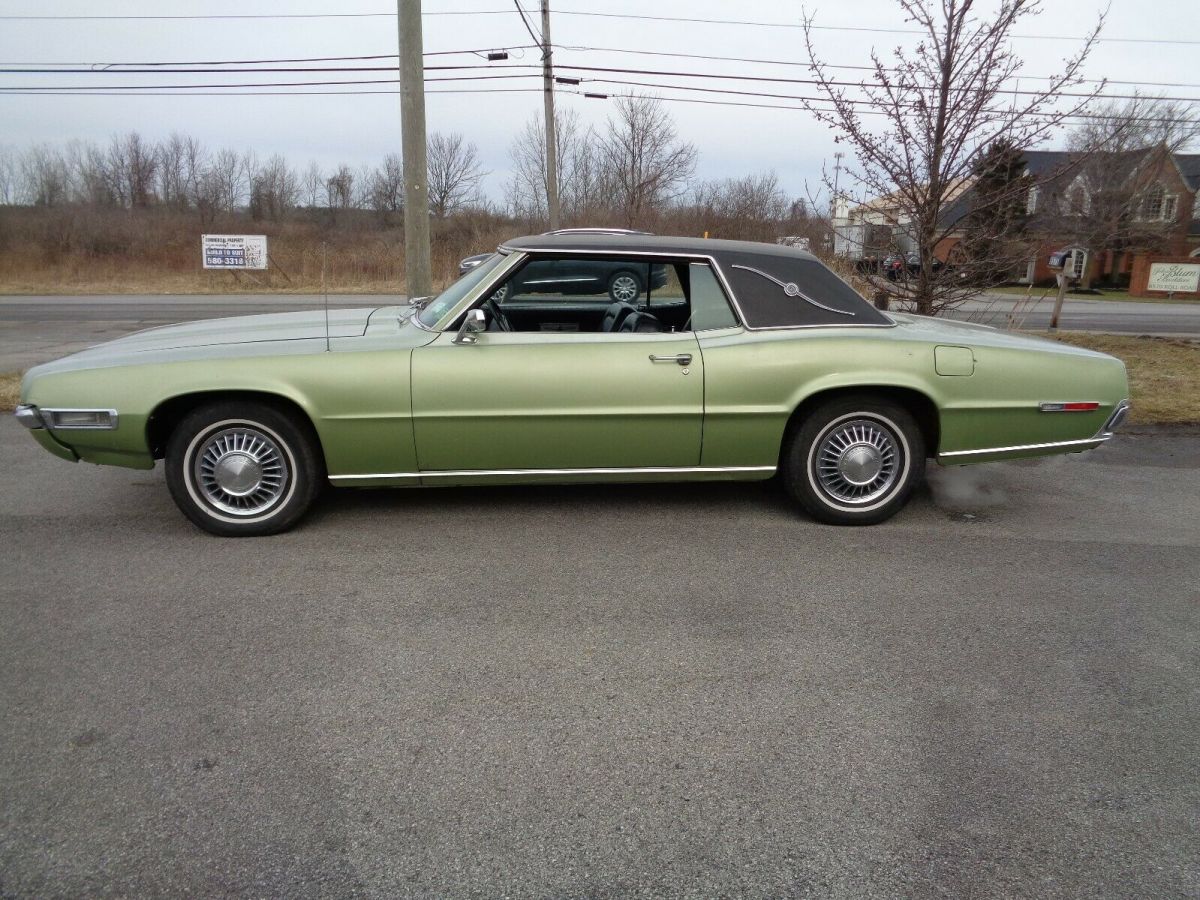1968 Green Ford Thunderbird Coupe