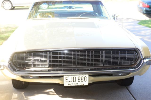 1968 Yellow Ford Thunderbird Coupe