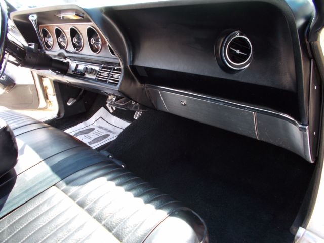1968 White Ford Thunderbird 4 Door