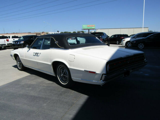 1968 White Ford Thunderbird Sedan