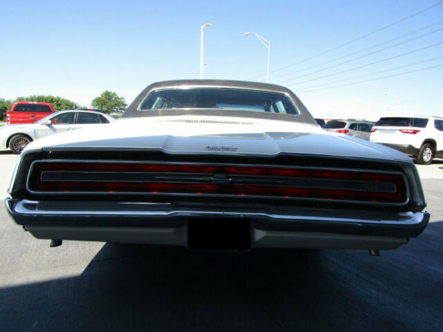 1968 White Ford Thunderbird Sedan