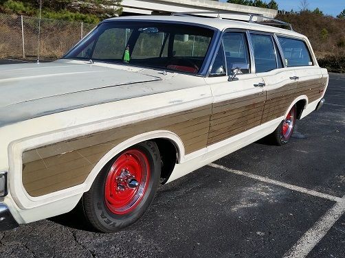 1968 Brown Ford Torino --