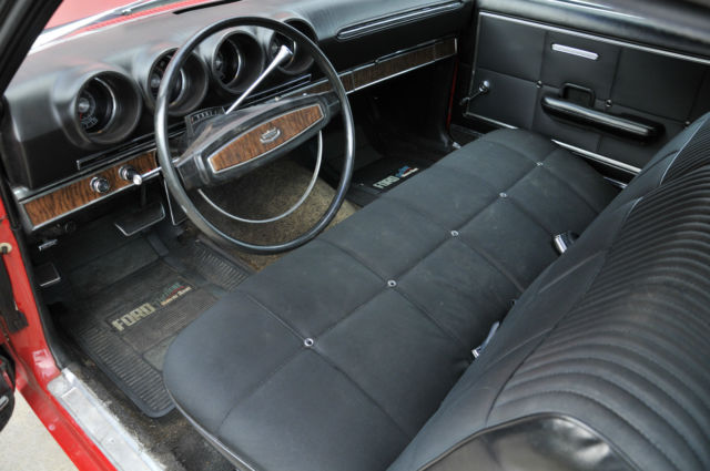 1968 Red Ford Torino U/K